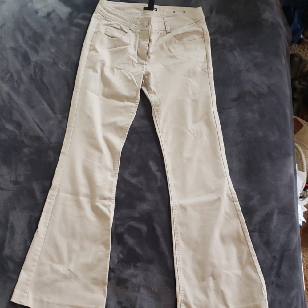 Never worn H&M Khakis